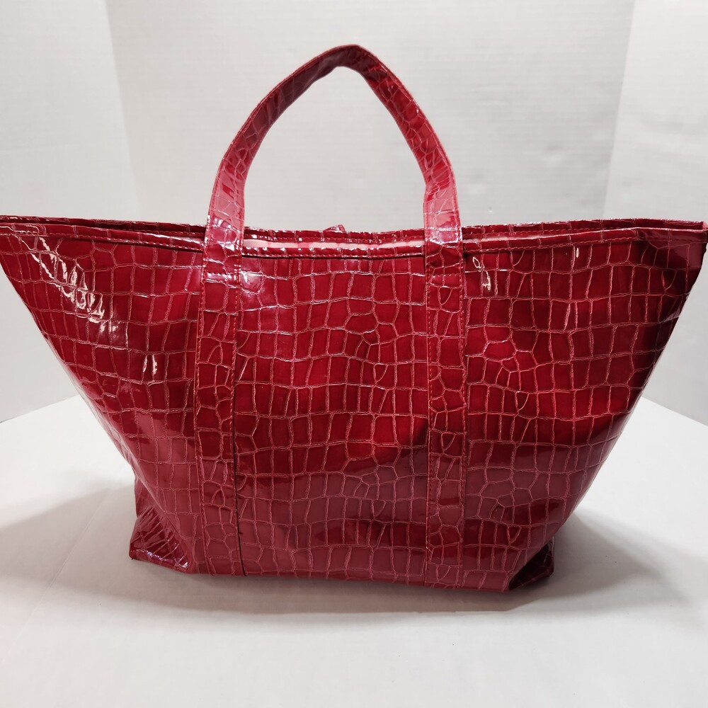Walt Disneyland large Red Purse